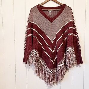 Velzera White and Wine Poncho. NWT. One Size.